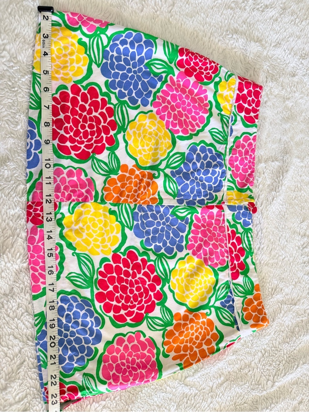 Lilly Pulitzer Floral  Mini Skort “Minnie Zinny” - Picture 7 of 8